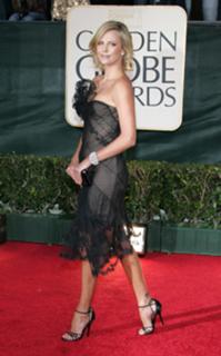 Charlize Theron feet photo thumbnail