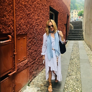 Maria Bello feet photo thumbnail