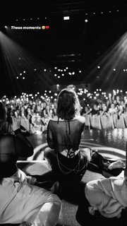 Lena Meyer-Landrut feet photo thumbnail