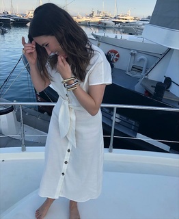 Sophia Bush feet photo thumbnail