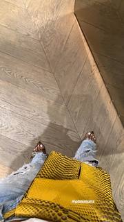Karrueche Tran feet photo thumbnail