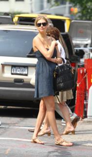 Kate Upton feet photo thumbnail