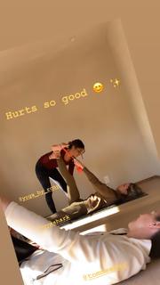Arielle Kebbel feet photo thumbnail