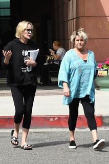 Sharon Stone feet photo thumbnail