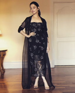 Tamannaah Bhatia feet photo thumbnail