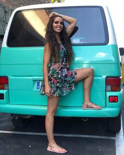 Cristina Pedroche feet photo thumbnail