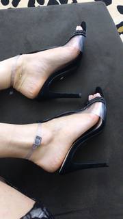 Alaine Crissiê feet photo thumbnail