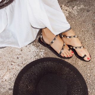 Fei Skorda feet photo thumbnail