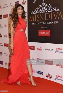 Shilpa Shetty Kundra feet photo thumbnail