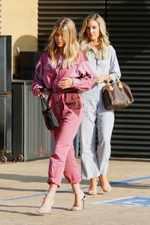Sofia Richie feet photo thumbnail