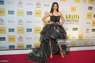 Ananya Pandey feet photo thumbnail