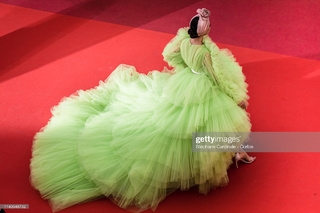 Deepika Padukone feet photo thumbnail