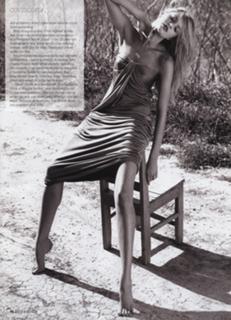 Candice Swanepoel feet photo thumbnail