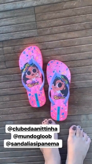 Anitta feet photo thumbnail