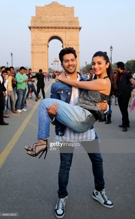 Alia Bhatt feet photo thumbnail