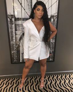 Ashanti feet photo thumbnail