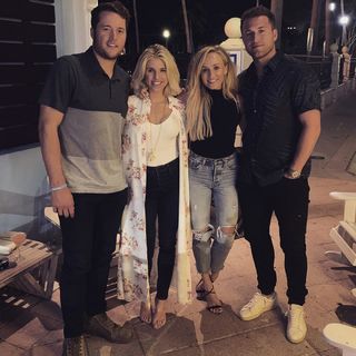 Nastia Liukin feet photo thumbnail