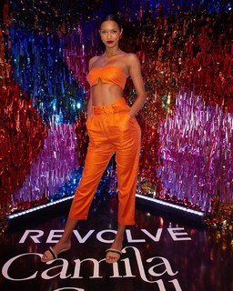 Lais Ribeiro feet photo thumbnail