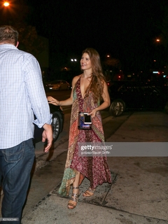 Amanda Cerny feet photo thumbnail