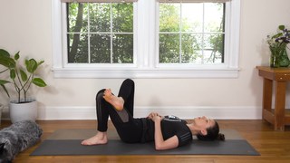 Adriene Mishler feet photo thumbnail