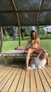 Anitta feet photo thumbnail