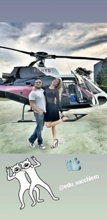 Lívia Andrade feet photo thumbnail