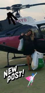 Lívia Andrade feet photo thumbnail