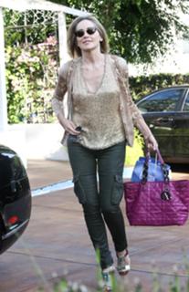 Sharon Stone feet photo thumbnail