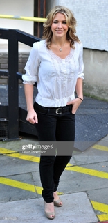 Gemma Atkinson feet photo thumbnail