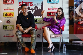 Parineeti Chopra feet photo thumbnail