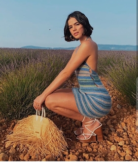 Bruna Marquezine feet photo thumbnail