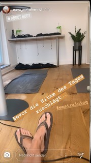 Nova Meierhenrich feet photo thumbnail