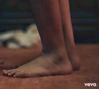 Camila Cabello feet photo thumbnail
