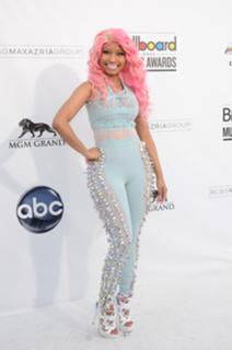 Nicki Minaj feet photo thumbnail