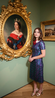 Jenna Coleman feet photo thumbnail