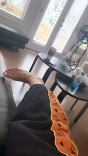 Victoria Waldrip feet photo thumbnail