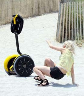 Ellie Goulding feet photo thumbnail