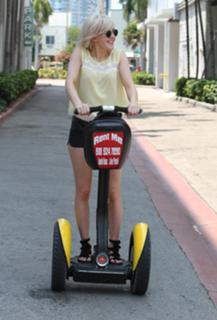 Ellie Goulding feet photo thumbnail