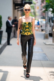 Elsa Hosk feet photo thumbnail