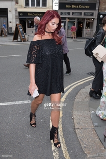 Amy Childs feet photo thumbnail