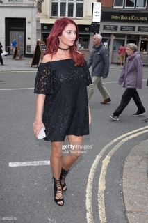 Amy Childs feet photo thumbnail