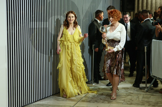 Julianne Moore feet photo thumbnail