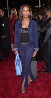 Holly Robinson Peete feet photo 2