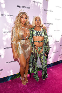 Ashanti feet photo thumbnail