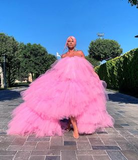 Jelena Karleusa feet photo thumbnail