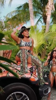 Ashanti feet photo thumbnail