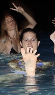 Amanda Cerny feet photo thumbnail