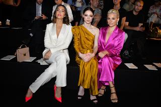 Pixie Lott feet photo thumbnail