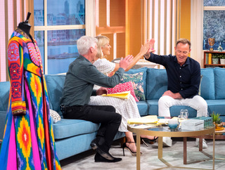 Holly Willoughby feet photo thumbnail