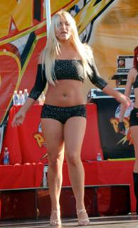 Brooke Hogan feet photo thumbnail